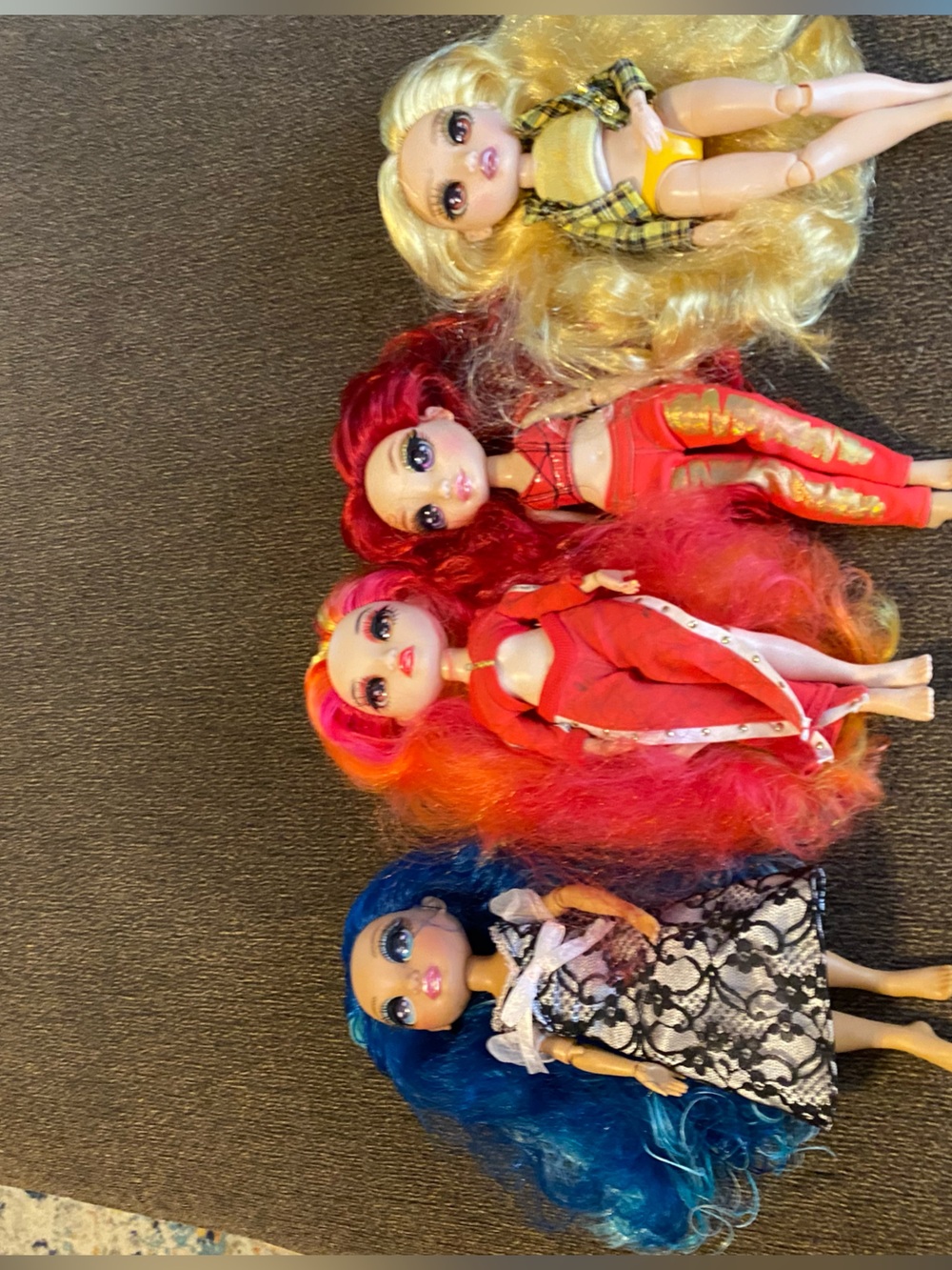Rainbow High Doll Lot Bundle Of 4 Ruby Skyler Sheryl Laurel De Vious